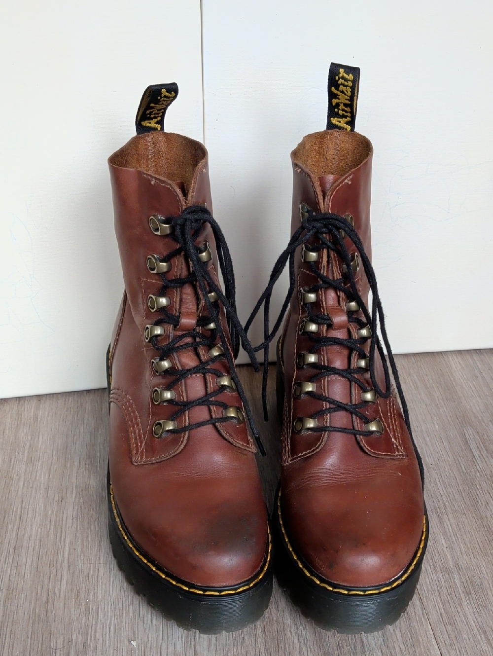 Dr. Marten's Leona Boot, W's 8 - Picture 2 of 11